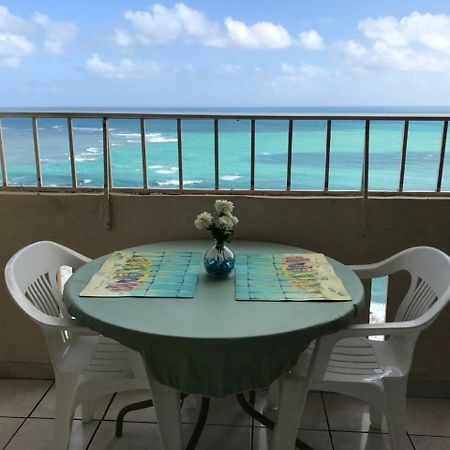 Ocean Front Apartment Luquillo Bagian luar foto