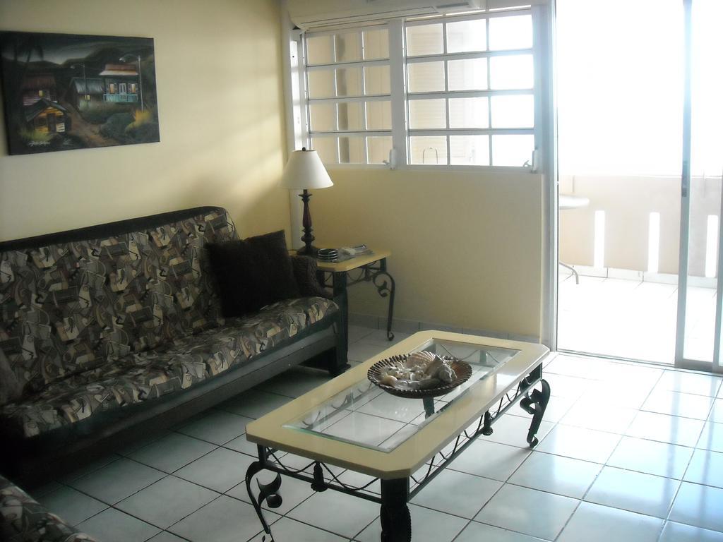 Ocean Front Apartment Luquillo Bagian luar foto