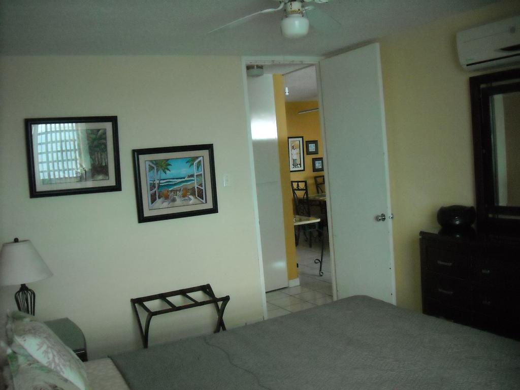 Ocean Front Apartment Luquillo Bagian luar foto