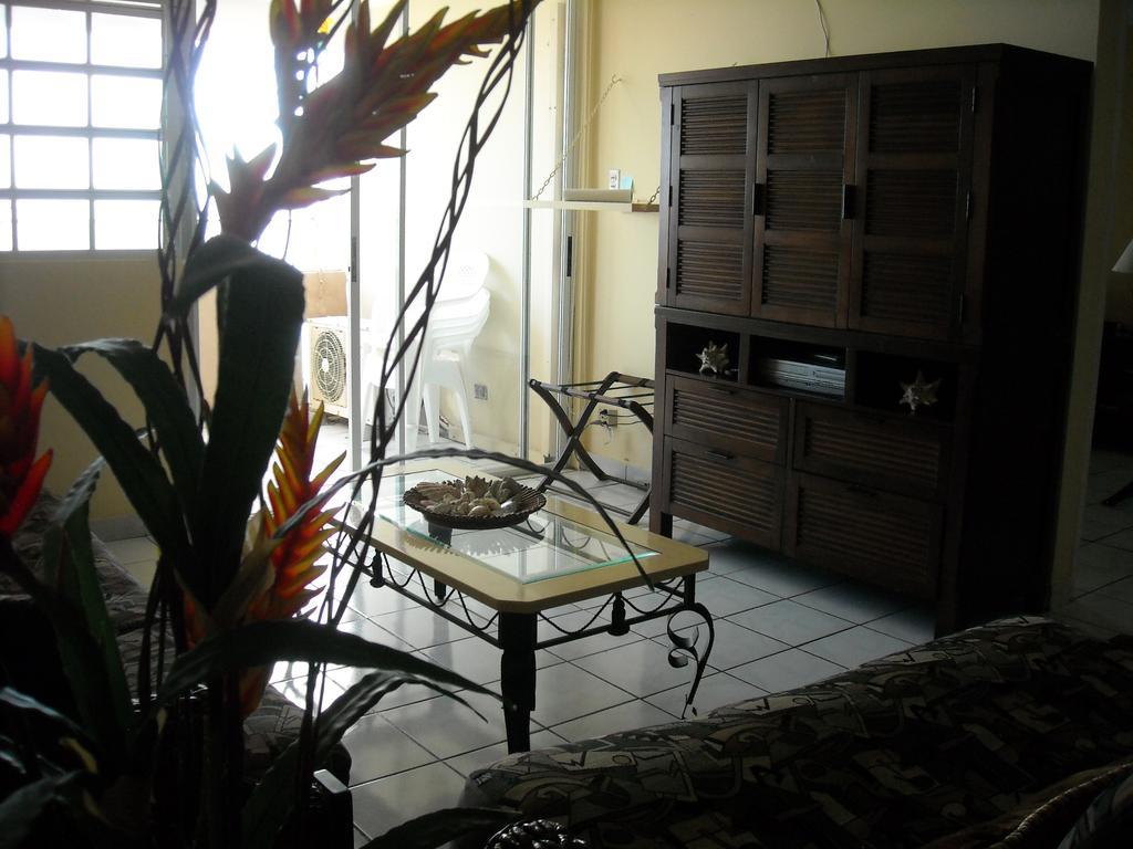 Ocean Front Apartment Luquillo Bagian luar foto